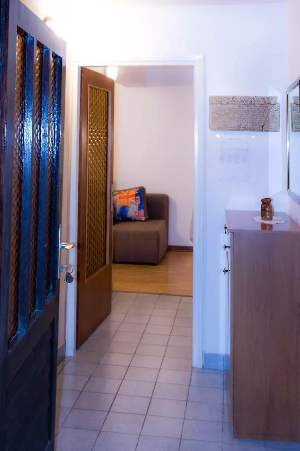 Apartman Dina Risika Apartment